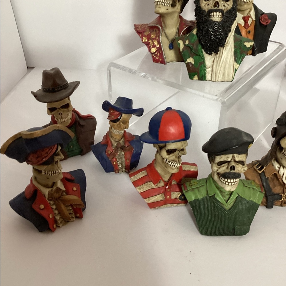 Skeleton Figurines SUMMIT COLLECTION - Picture 2 of 5